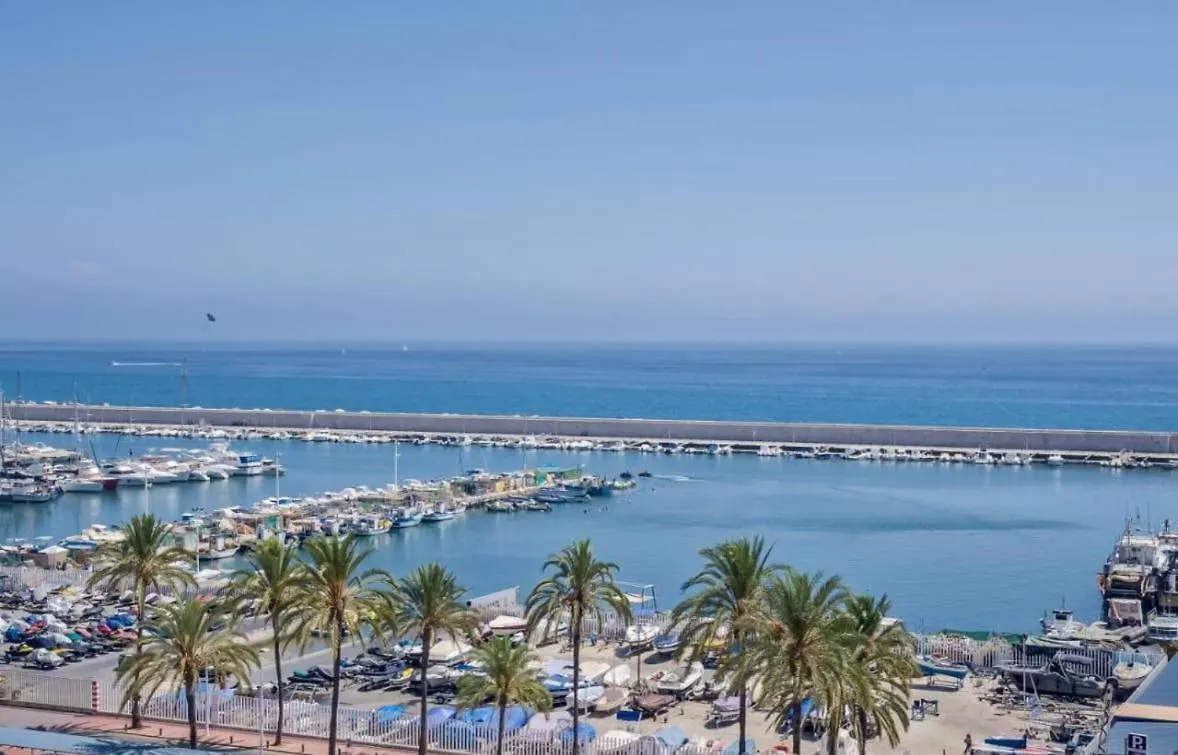 Front Line Apartment Paseo Maritimo 33 Perla 6 Fuengirola Malaga Spain